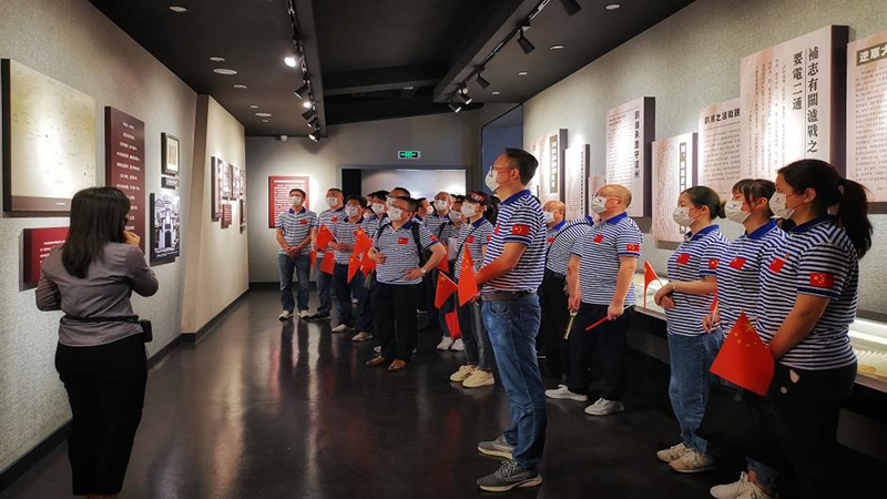 重溫崢嶸歲月，感悟紅色初心 ——瀘天化弘旭黨委開展“學(xué)黨史 感黨恩 跟黨走” 主題黨日活動(圖3)